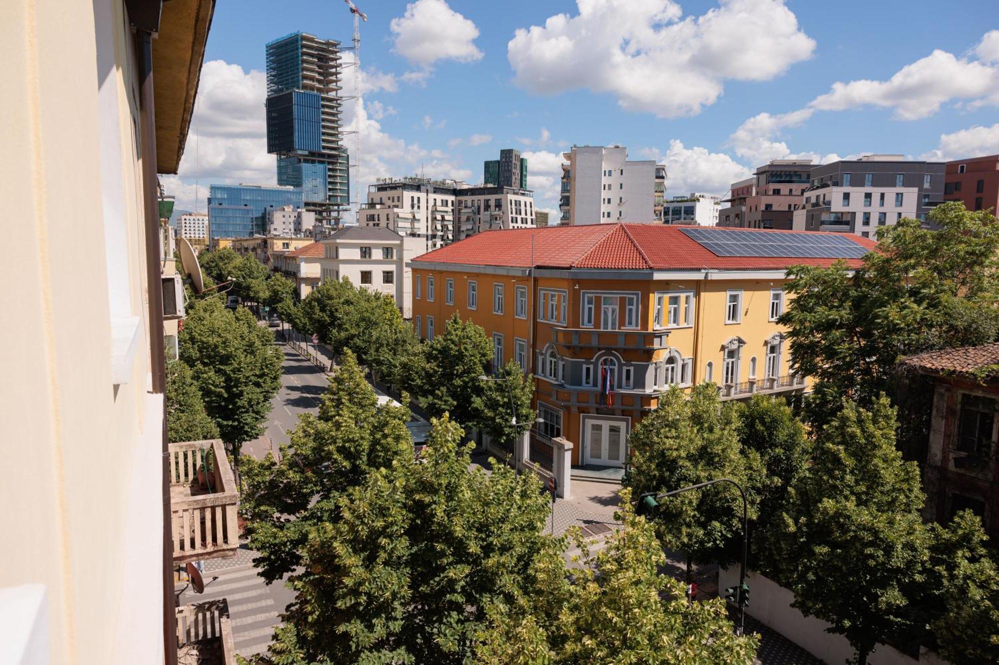 Hotel Bel Ami Tirana Exterior foto